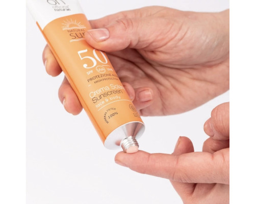 Органічний cонцезахисний флюїд SPF 50 в алюмінієвій тубі Officina Naturae, 75 мл
